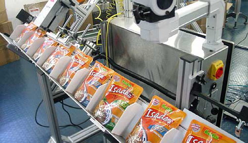 我國工業(yè)機(jī)器人在食品產(chǎn)業(yè)中的應(yīng)用越來越廣泛